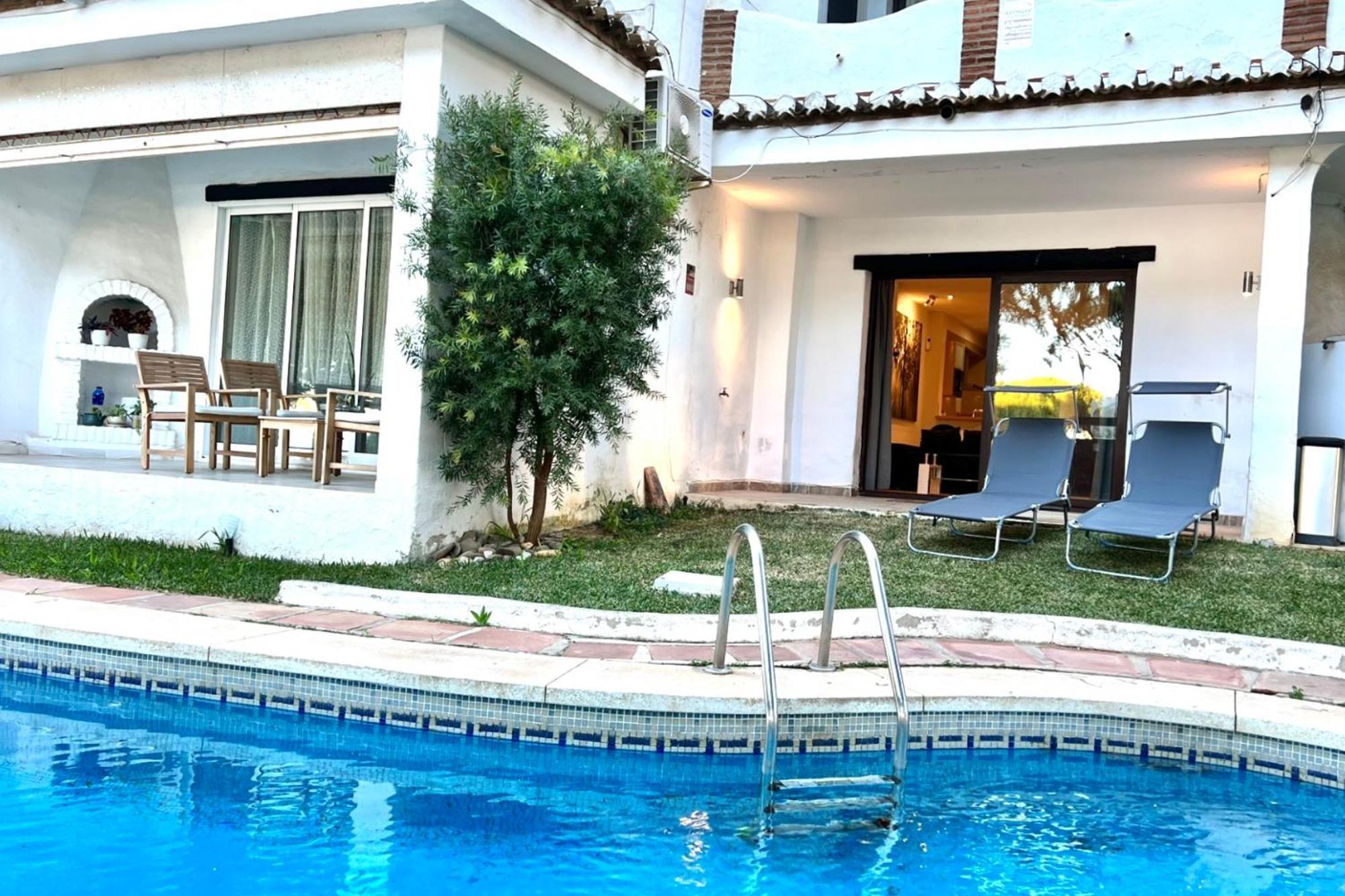 Sitio de Calahonda Mijas Costa - Beachside Apartment-B מראה חיצוני תמונה